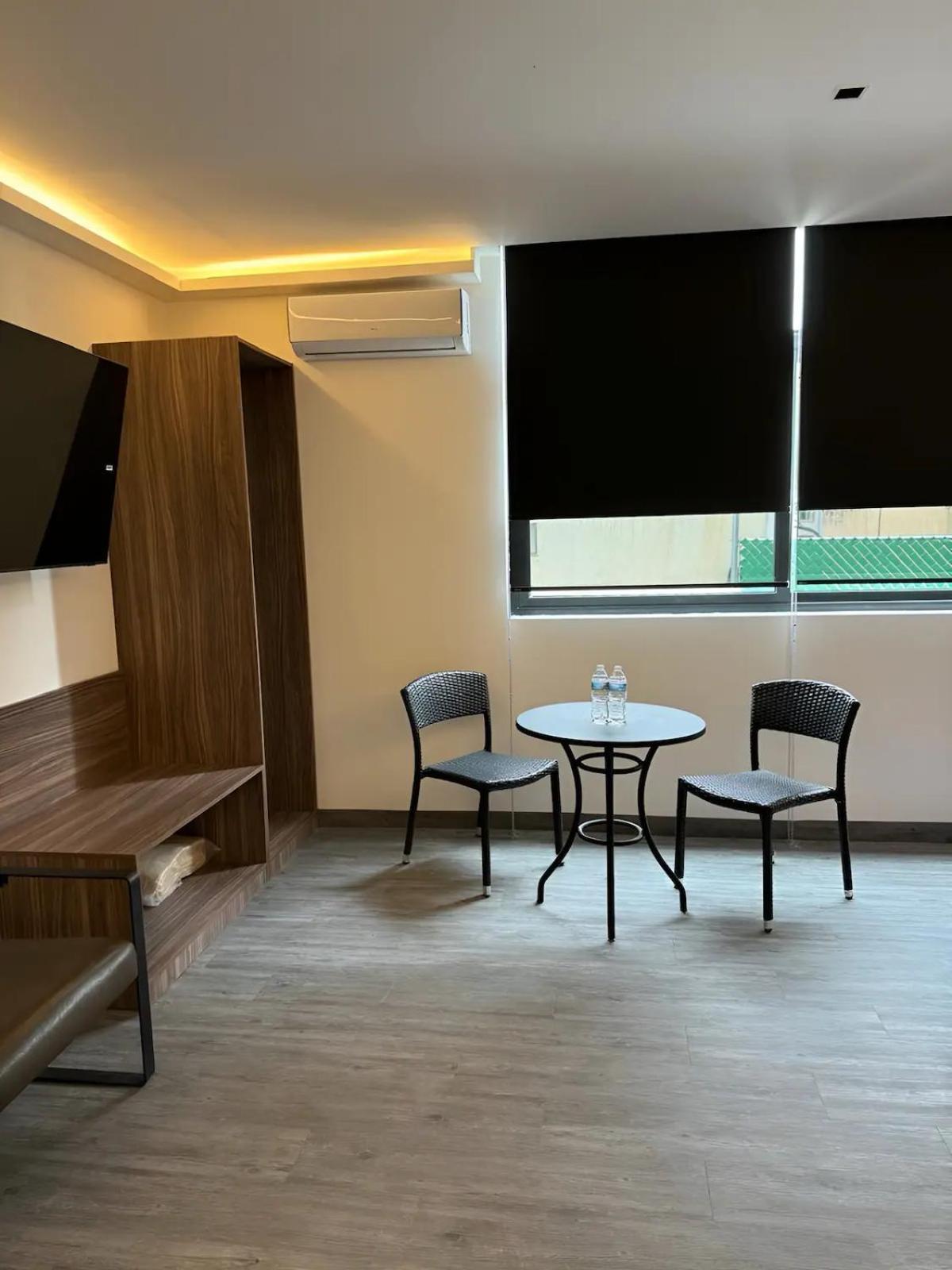 Toronja C O V A D O N G A Hotel Mexico City Room photo