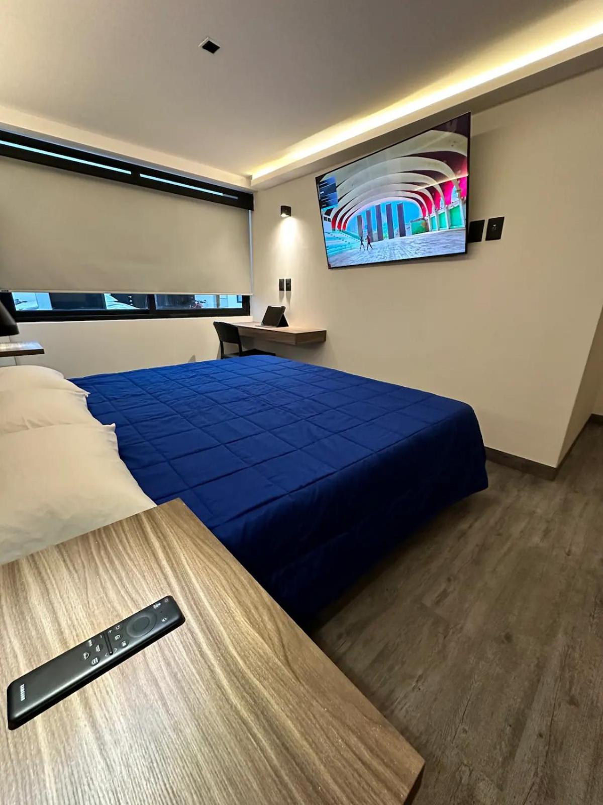 Toronja C O V A D O N G A Hotel Mexico City Room photo